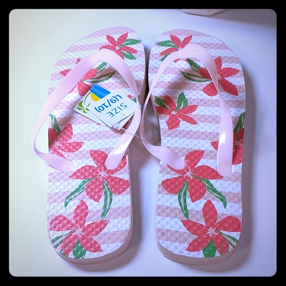 Pink Flip Flops New!